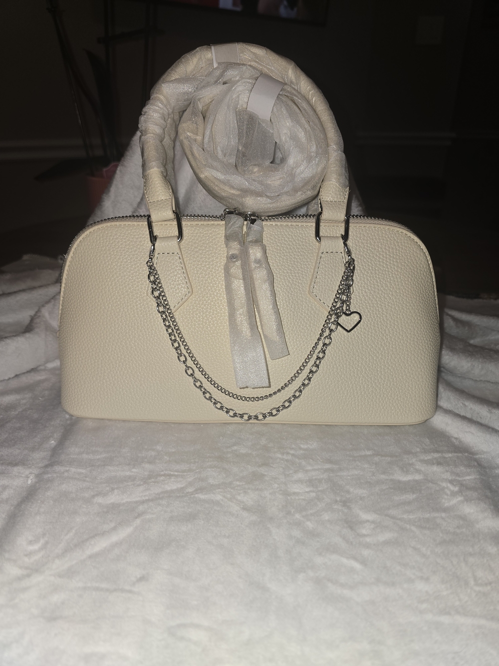 Cream Structured Dome Satchel Handbag with Silver Chain & Crossbodu Strap